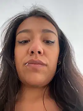 Snapshot of Samy_Vegaa chatting on 12/28/24, 07:54 Samy Vegaa online show from 12/28/24, 07:54