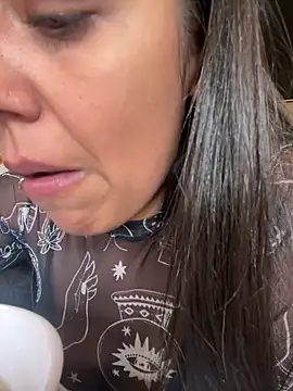 Snapshot of Samy_Vegaa chatting on 03/04/25, 03:59 Samy Vegaa online show from 03/04/25, 03:59