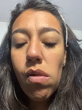 Snapshot of Samy_Vegaa chatting on 03/12/25, 11:44 Samy Vegaa online show from 03/12/25, 11:44