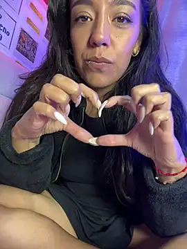 Snapshot of Samy_Vegaa chatting on 03/19/25, 11:03 Samy Vegaa online show from 03/19/25, 11:03