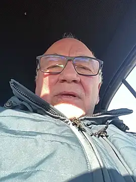 biggandybig online show from 02/17/25, 02:04