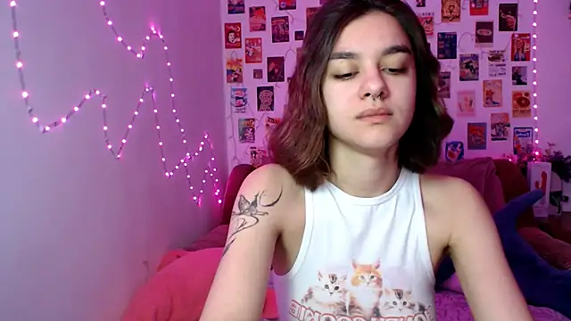 Snapshot of Celine_Dionn chatting on 12/07/24, 07:27 Celine Dionn online show from 12/07/24, 07:27