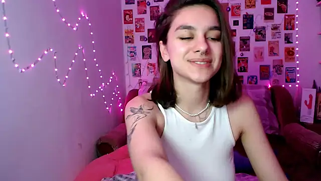 Snapshot of Celine_Dionn chatting on 01/05/25, 01:47 Celine Dionn online show from 01/05/25, 01:47