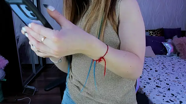 Eva Rosec online show from 12/30/24, 07:15