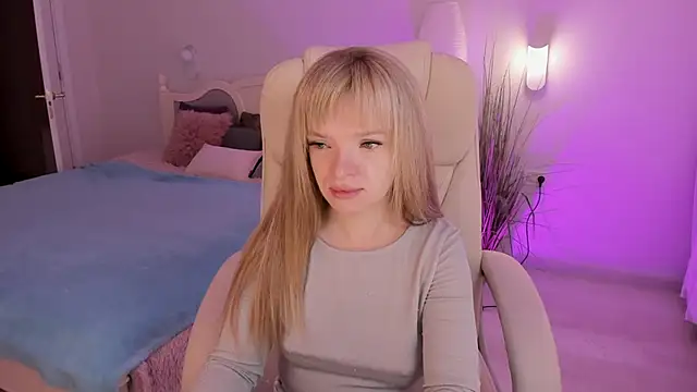 Eva Rosec online show from 09/20/25, 06:58