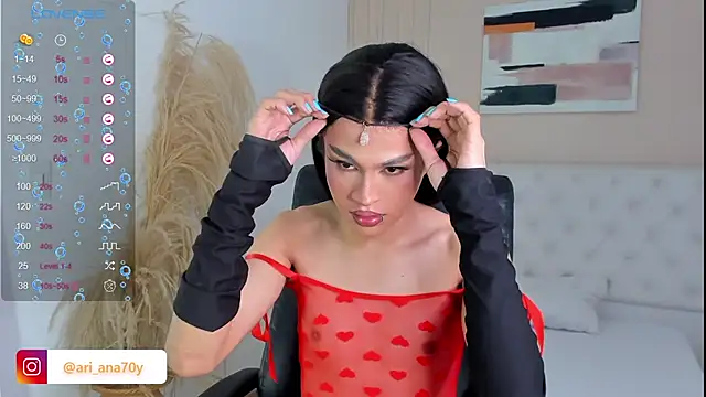 LOISE-XX online show from 09/19/25, 05:09