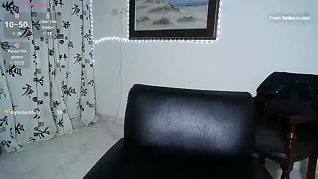 alexia 87 online show from 01/21/25, 07:04