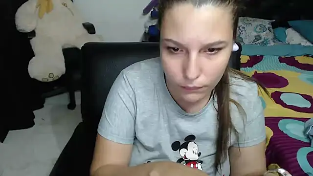 alexia 87 online show from 01/25/25, 08:42