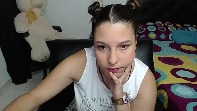 alexia 87 online show from 01/26/25, 12:05