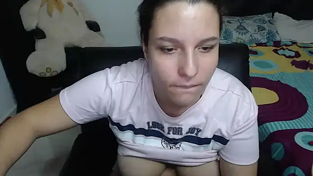 alexia 87 online show from 02/01/25, 07:47