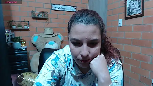 alexia 87 online show from 10/16/25, 10:55