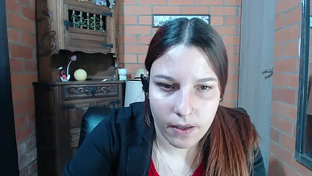 alexia 87 online show from 11/25/25, 03:28