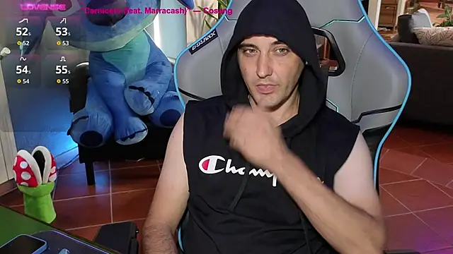 Snapshot of Gil_gamesh90 chatting on 09/15/25, 09:31 Gil gamesh90 online show from 09/15/25, 09:31