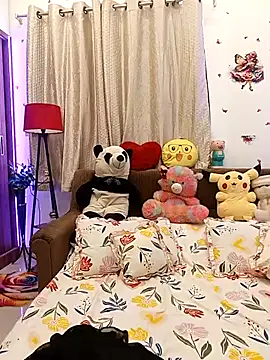 Divya girl online show from 06/15/26, 06:15