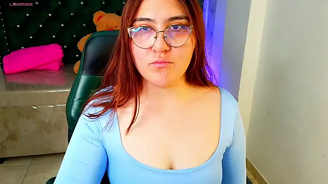 conniejames m online show from 06/04/26, 10:43