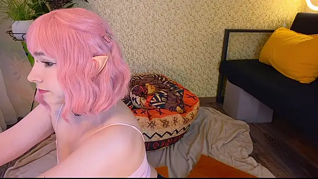 EmmyAmbros online show from 10/23/25, 11:35