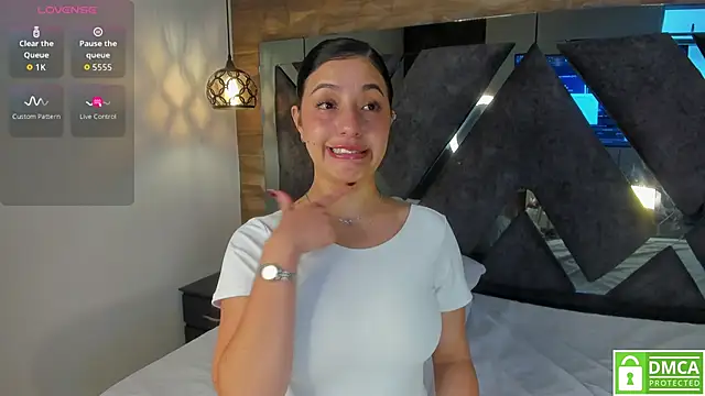 Snapshot of Venus_velez_ chatting on 02/08/26, 01:14 Venus velez online show from 02/08/26, 01:14