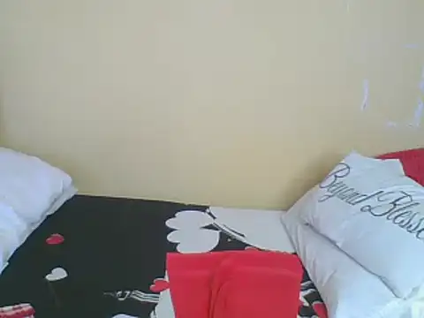 HoLy-ViRgiN online show from 02/11/25, 01:09