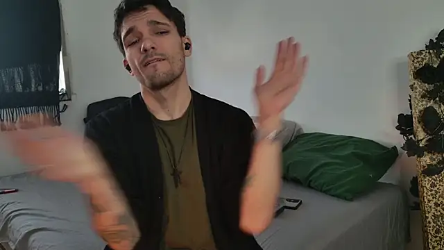 JackDesFeux online show from 11/18/25, 04:11