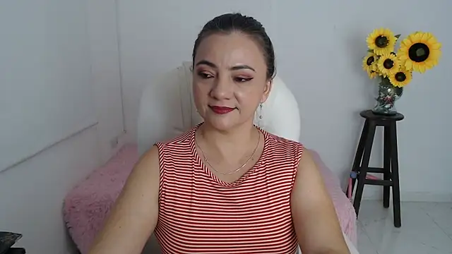 ana milf online show from 11/28/25, 02:31