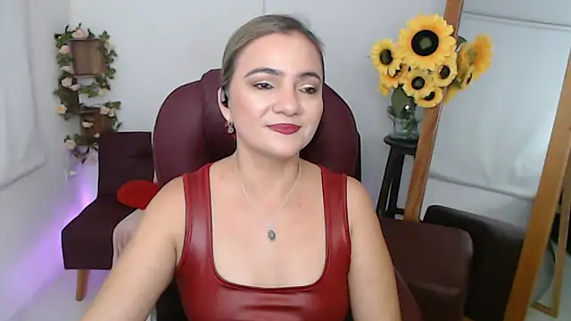 ana milf online show from 06/10/26, 03:33