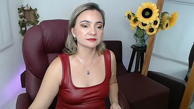 ana milf online show from 07/25/26, 02:25