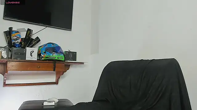 Snapshot of Xander_Str0ng chatting on 11/27/25, 12:51 Xander Str0ng online show from 11/27/25, 12:51