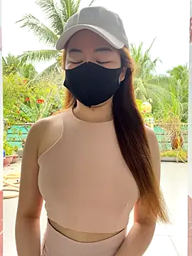 Snapshot of BabyThree_ chatting on 09/24/25, 09:23 BabyThree online show from 09/24/25, 09:23