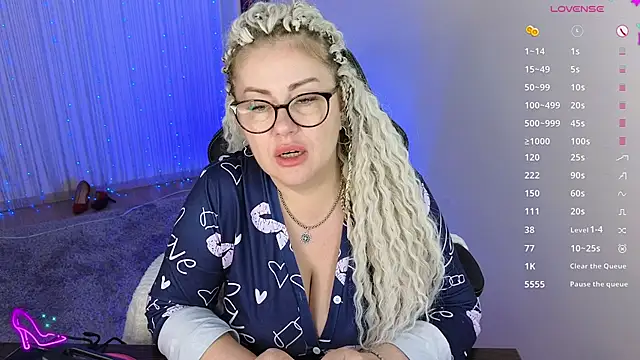 misskaassandraa online show from 12/02/24, 05:59
