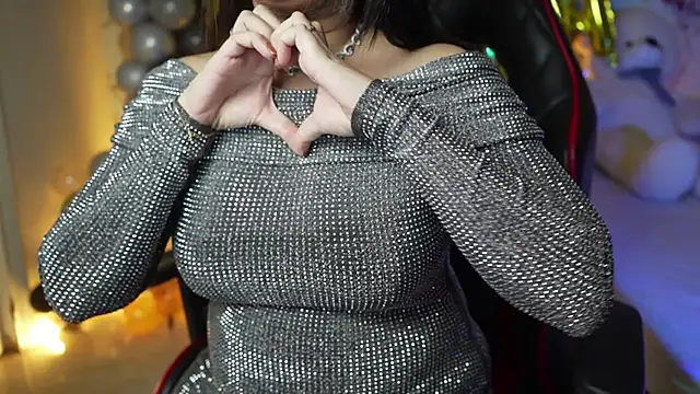 only aleesha online show from 12/04/24, 07:12