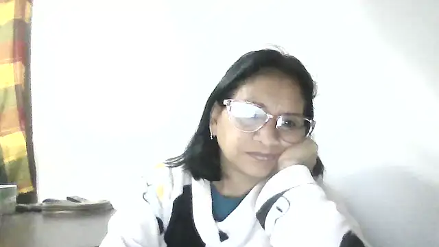 titssmall123 online show from 08/06/26, 10:06