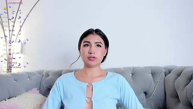 Snapshot of Zayda_1 chatting on 12/14/24, 07:14 Zayda 1 online show from 12/14/24, 07:14