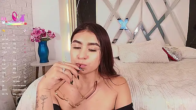 Snapshot of Zayda_1 chatting on 03/06/25, 01:27 Zayda 1 online show from 03/06/25, 01:27