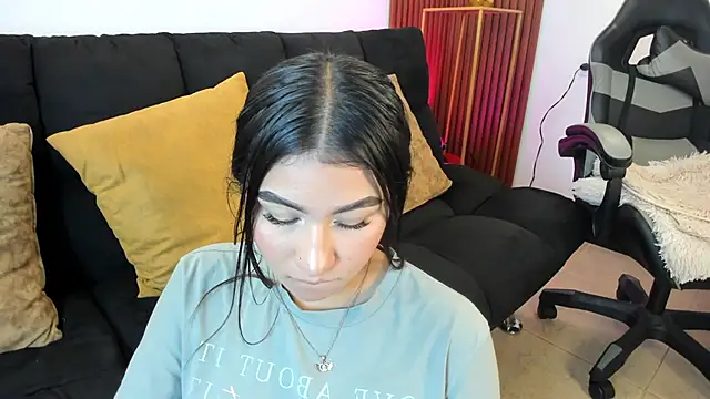 Zayda 1 online show from 09/29/25, 07:40