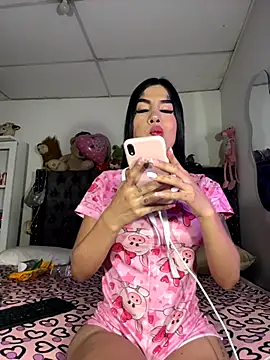 saragill323 online show from 11/09/25, 06:50