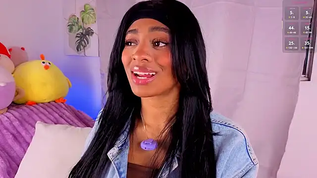 Snapshot of Heily_Fox chatting on 11/08/25, 06:13 Heily Fox online show from 11/08/25, 06:13