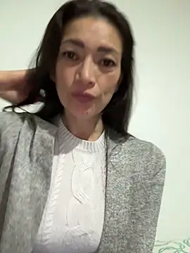 Snapshot of Yulia_sx chatting on 02/15/26, 02:30 Yulia sx online show from 02/15/26, 02:30