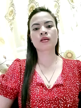 NgocQuyen2K online show from 02/12/25, 10:04