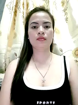 NgocQuyen2K online show from 02/16/25, 02:31