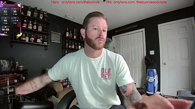 chillinthemosttt online show from 10/28/25, 03:25