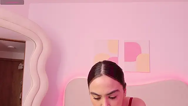 Snapshot of innocentlady_ chatting on 09/29/25, 01:49 innocentlady  online show from 09/29/25, 01:49