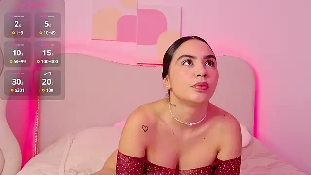 Snapshot of innocentlady_ chatting on 10/30/25, 02:07 innocentlady  online show from 10/30/25, 02:07