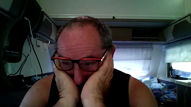 gillou1234 online show from 07/28/26, 03:21