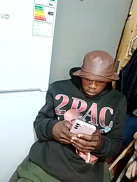 Snapshot of 199Gif chatting on 10/04/25, 07:56 199Gif online show from 10/04/25, 07:56