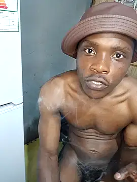 Snapshot of 199Gif chatting on 10/06/25, 12:46 199Gif online show from 10/06/25, 12:46