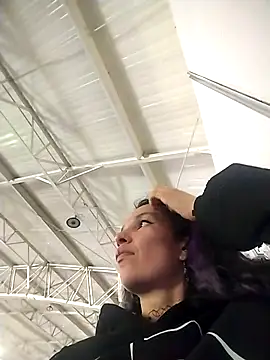 rebekka simpson online show from 10/12/25, 09:25