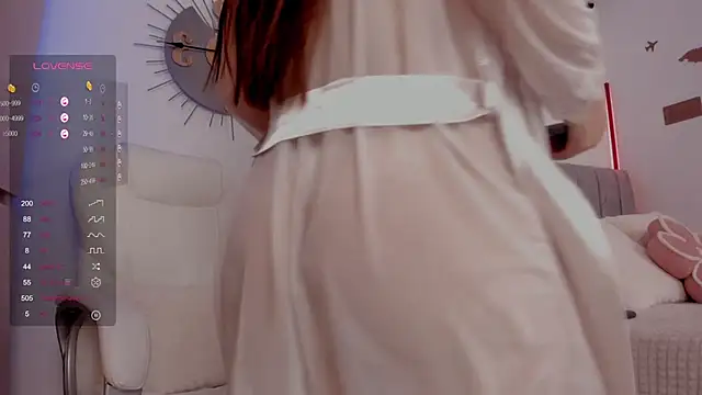 imsofia  online show from 09/26/25, 07:40