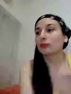 Snapshot of Bigyummmzul chatting on 01/26/25, 01:52 Bigyummmzul online show from 01/26/25, 01:52