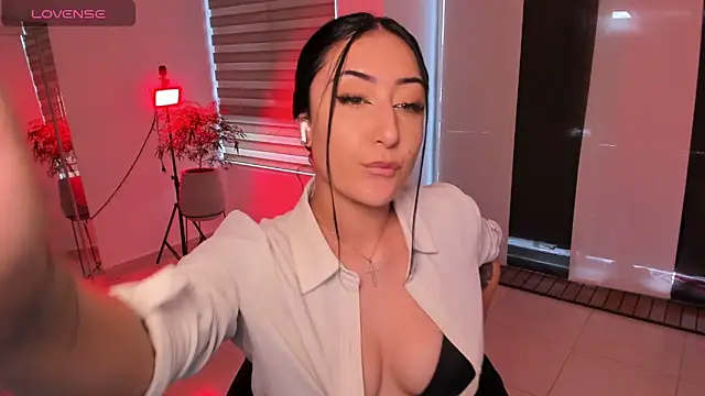 kendra scoth online show from 09/28/25, 08:47