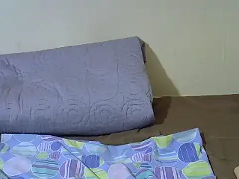 sweet essin online show from 03/01/25, 07:51
